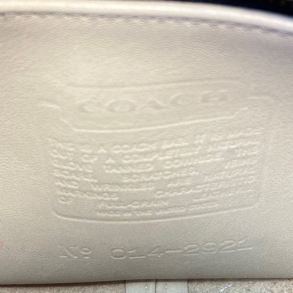 Vintage Coach Bone Leather Crossbody Handbag with Unique Serial Number - Picture 11 of 11